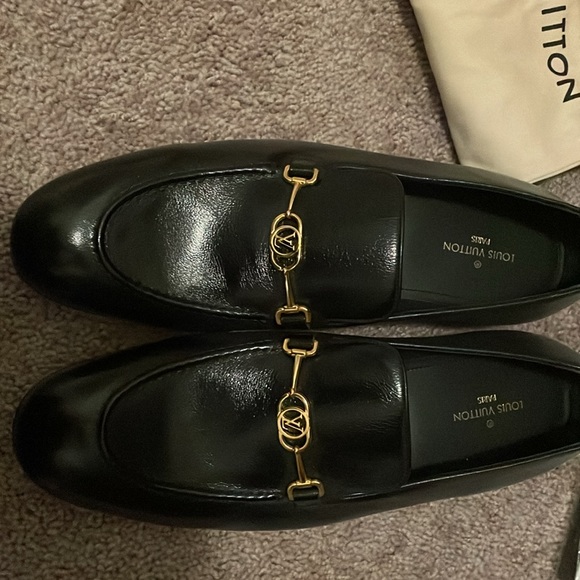 Louis Vuitton dress shoe - Picture 2 of 8
